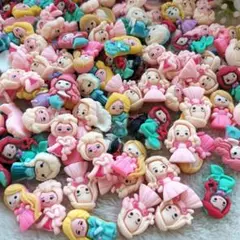 デコパーツ　材料　プリンセス　ワンポイント　キャラクター 　新品