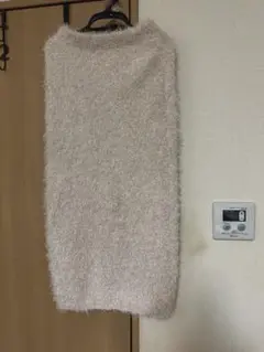 ベージュ シャギーニット素材 タイトスカート
