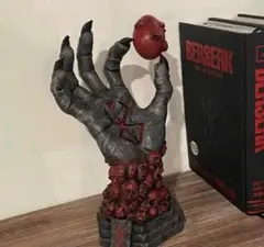 【新品】セール輸送専用箱付きフィギュア 神の手 ベルセルク