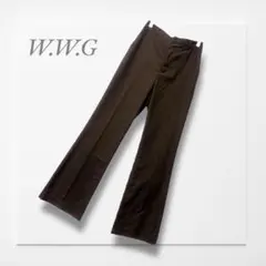 フーズフーギャラリー◆センタープレスフレアパンツ 茶 体型カバー 脚長効果 美脚