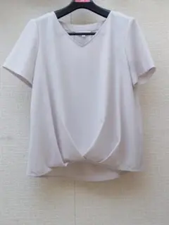 PLST フロントタックVネックブラウス グレー S ①
