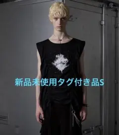 GRANCY シャーリングデザインラインストーングラフィックノースリーブT S