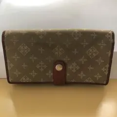 ラシット 長財布