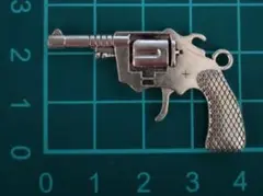 No101 マグナム キーホルダー 自作アクセサリー 銃 リボルバー 送料無料