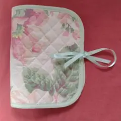 化粧品ポーチ　ブラシ入れ　IKUKO　　コットン
