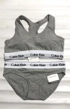 カルバン・クライン calvin klein ブラセット下着セット　グレーサイズ