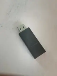 黒 USBメモリ
