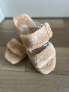 ugg fuzz yeah 24センチ