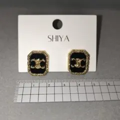 ピアス ゴールド ブラック ヴィンテージ レトロ ボタン カボション