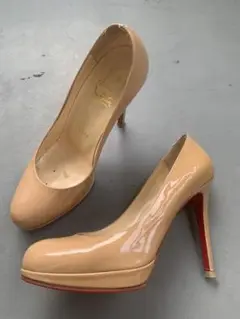 ルブタン ベージュ パンプス 35