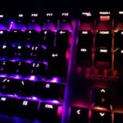 ROCCAT Pyro メカニカルキーボード RGBバックライト