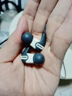 Item thumbnail for item d68b5edb-d89f-4f94-8c42-aefea16e1705