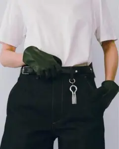 Item thumbnail for item 5cdb985a-661c-41fd-9921-5a734686464d