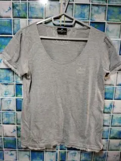 LUCIANO VALENTINO グレー Tシャツ Mサイズ