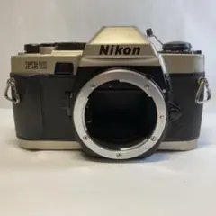 Nikon FE10 ニコン　フィルムカメラ FE カメラ