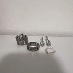 シルバーバングルとクリスタルピアスセット