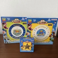 トイストーリー 一番くじ プレート 保安官バッジ セット