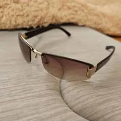 Item thumbnail for item bdfd1a5d-310a-4f27-a350-8142929ffc5a