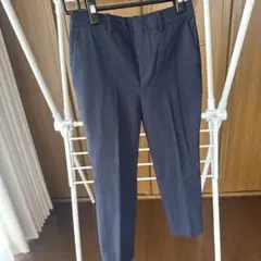 UNIQLO ネイビー スラックス 58cm