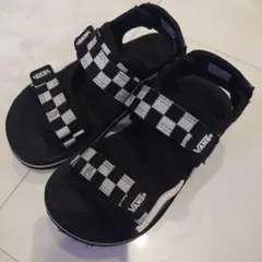 VANS チェッカー柄 サンダル ブラック/ホワイト18センチ