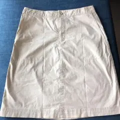 GAP オフホワイトボックススカート