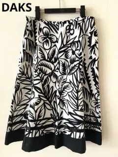 DAKS ダックス金プレートロゴスカート38手描き柄アートDAKSプリント新品