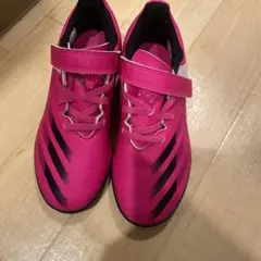 サッカー　トレーニングシューズ　19cm
