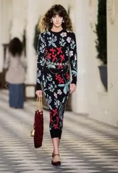 新品 未使用 CHANEL シャネル カシミヤ CC ロゴ 花柄 スカート