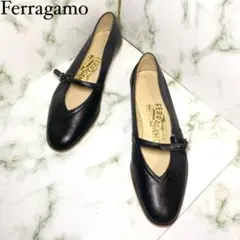 ✨美品✨ ✨Ferragamo✨ ラウンドトゥ 本革 フラット ブラック