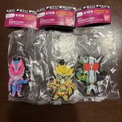 仮面ライダーレジェンドライダー　カプセルラバーマスコット6 エグゼイド　3個