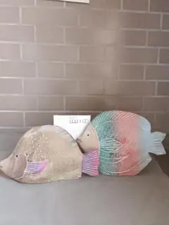 木製　魚の置き物（難あり）