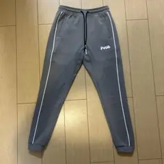 pvot Mサイズ　サイドラインパンツ