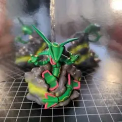 2004年製　TOMY　 【レックウザ】