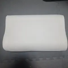 美品 枕 シリコン 高反発