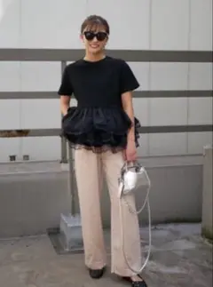 今週のみ【BeBeoD】レースデザインペプラムトップス