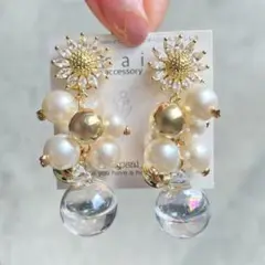 ひまわり　フラワー　ジルコニア　大ぶり　ピアス　イヤリング　ゴールド　水　ガラス