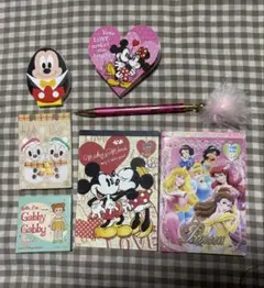 ディズニーキャラクターグッズセット