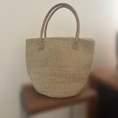 ナチュラルストロー円形かごバッグ