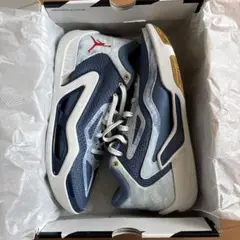 Item thumbnail for item 5f9dae85-5b97-44fc-afcf-4dc11933b535