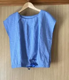 ハンチ　フレンチスリーブブラウス