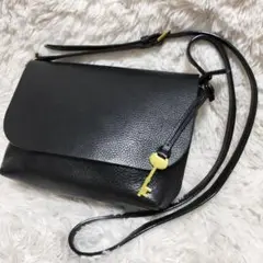 フォッシル メッセンジャーバッグ キーチャーム 極美品 ブラック 本革