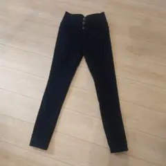 レディースハイウエストスキニーパンツ ブラック　ウエスト61