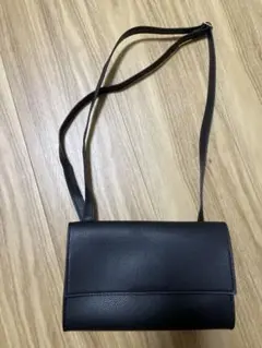 ユニクロ　ショルダーバッグ
