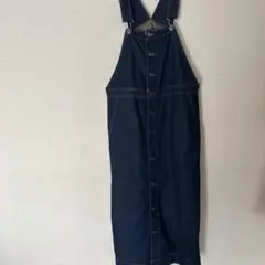 オーバーオールスカート