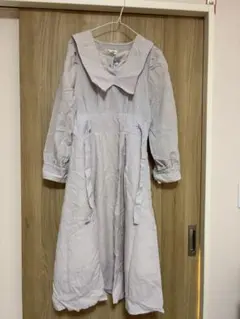 水色とピンクのチェック柄ワンピース