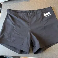 ハリーハンセン 黒 ショートパンツ　Mサイズ