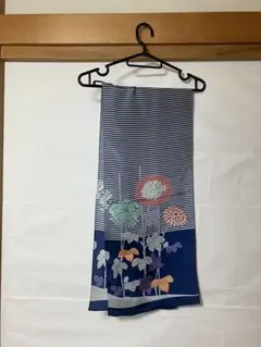 メトロポリタン美術館　シルク　ストール　新品未使用　スカーフ　マフラー　伝統工芸 メトロポリタン美術館 シルク ストール 新品未使用 スカーフ