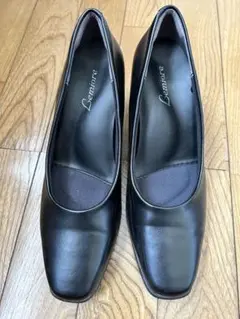 Lemore ブラック パンプス