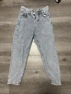 ハイウエストライトブルーデニムパンツ