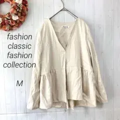 ファッションクラシックファッションコレクション　Vネックジャケット　白　M